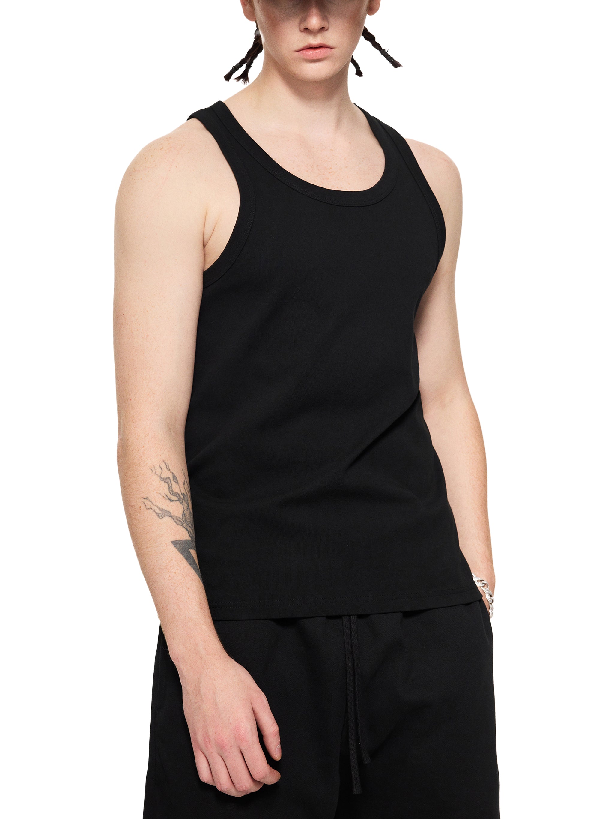 LION & WORD TANK